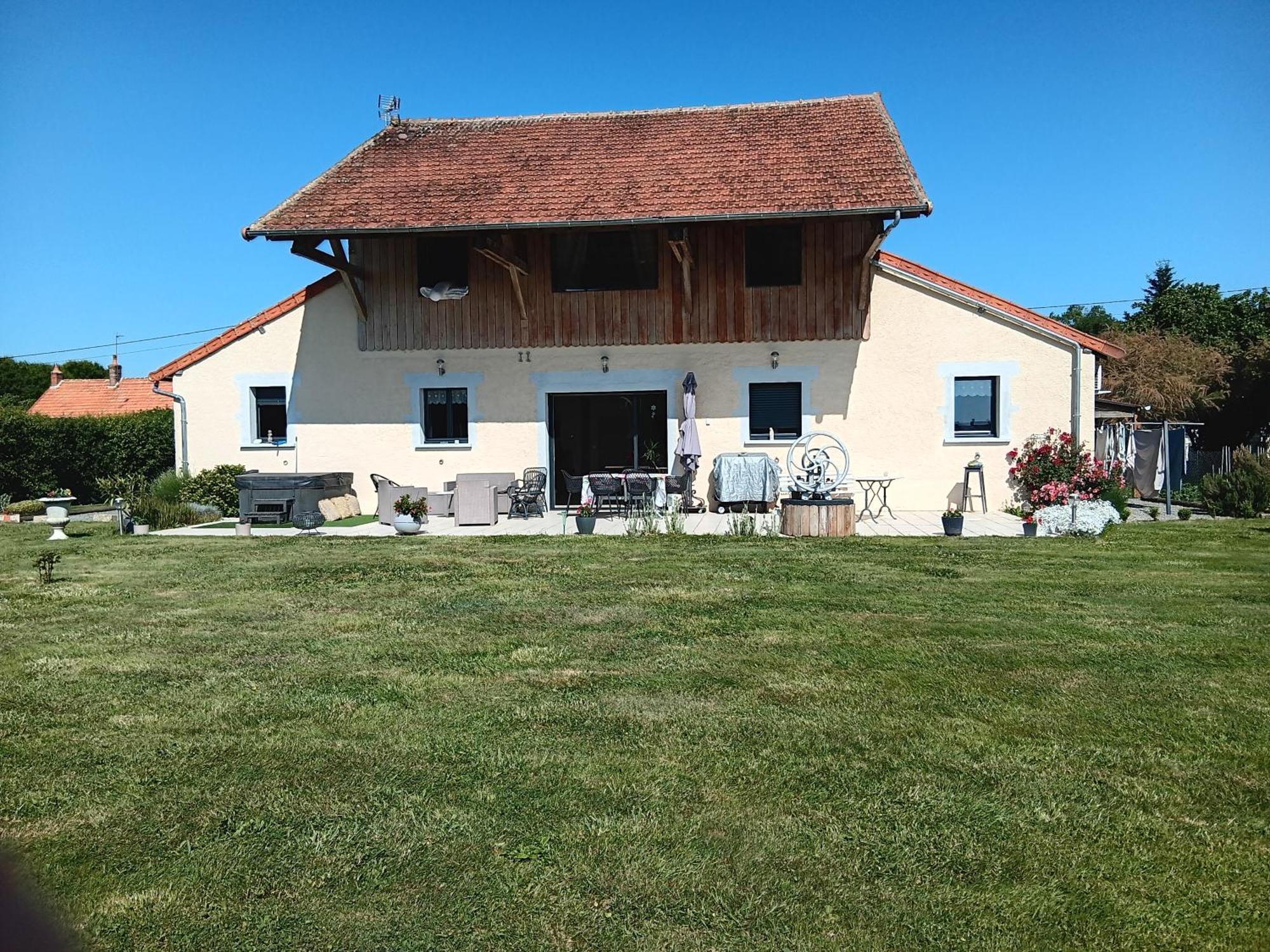 La Guette Bed and Breakfast Cercy-la-Tour Εξωτερικό φωτογραφία