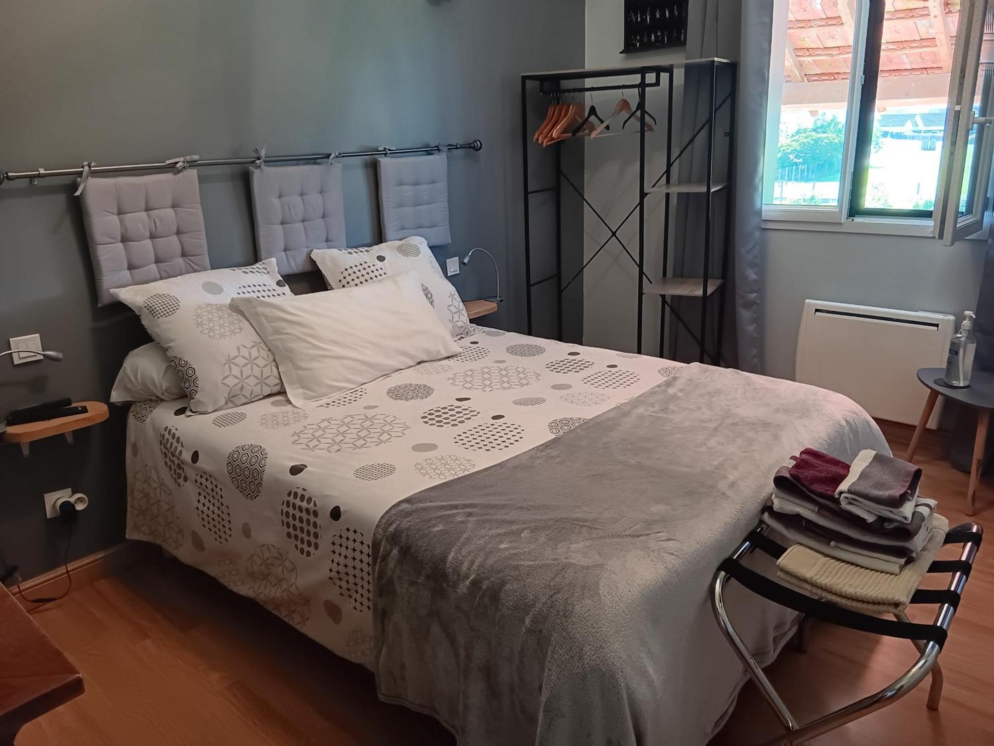 La Guette Bed and Breakfast Cercy-la-Tour Εξωτερικό φωτογραφία